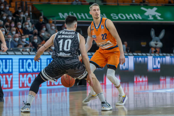 尤其值得一 尤其值得一