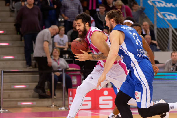 的控卫之一 的控卫之一