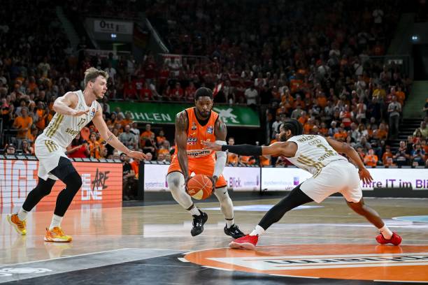 逐渐掌控比 逐渐掌控比