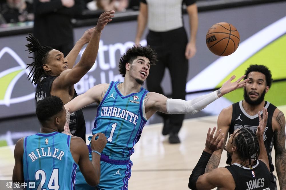 的锋芒初露 的锋芒初露